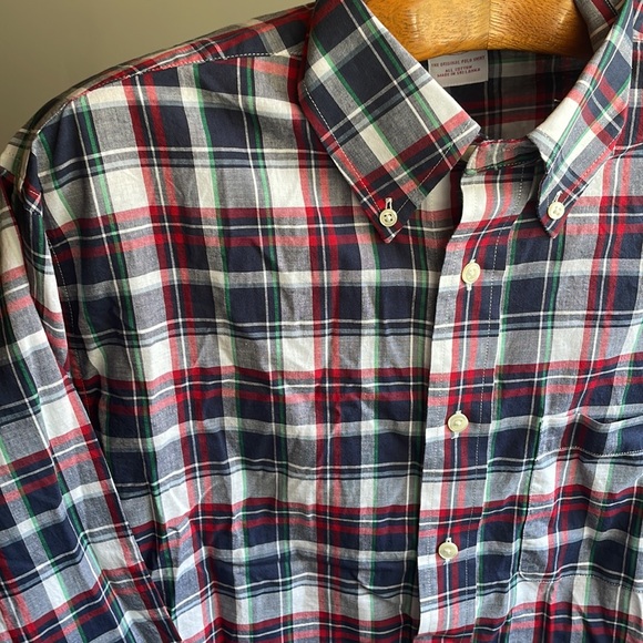 Brooks Brothers size medium original polo shirt light cotton madras pattern - Picture 3 of 8